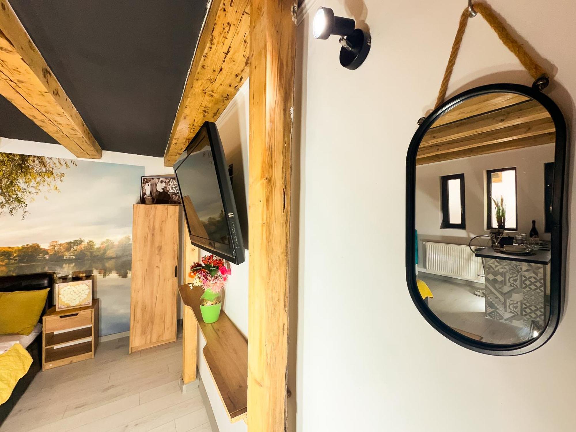 Venus Central Lux Studio Κραϊόβα Εξωτερικό φωτογραφία